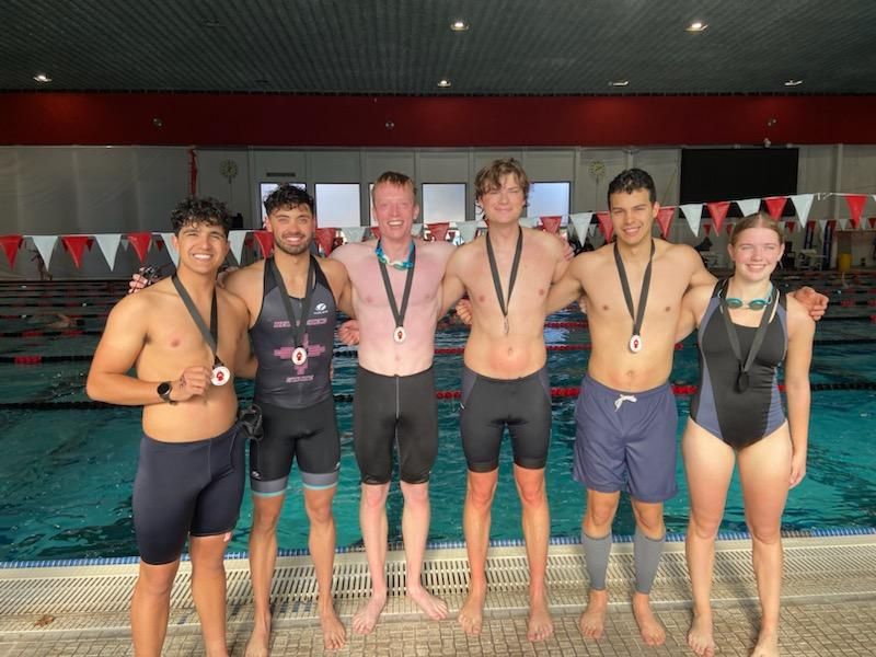 NMSU triathlon team photo at the lobo triathlon in Albuquerque, NM